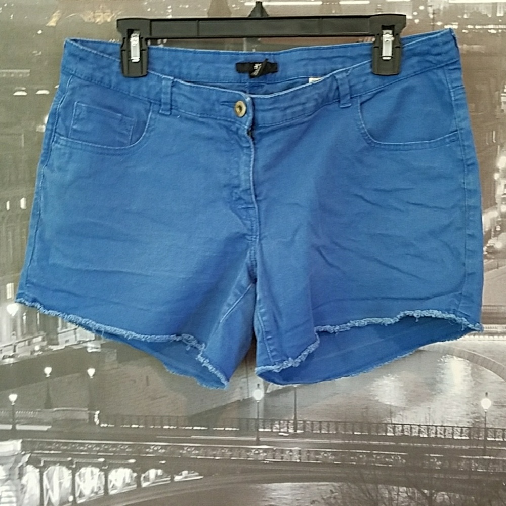 GUC shorts